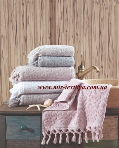 Полотенце Saheser "VIР-COTTON" бахрома 70х140 ― Мир Текстиля