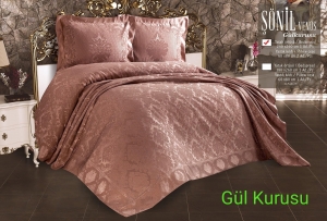 Покрывало жаккардовое 240*260 с наволочками 50Х70 (TM ZERON) SONIL VENUS GULKURUSU артикул 14385 ― Мир Текстиля